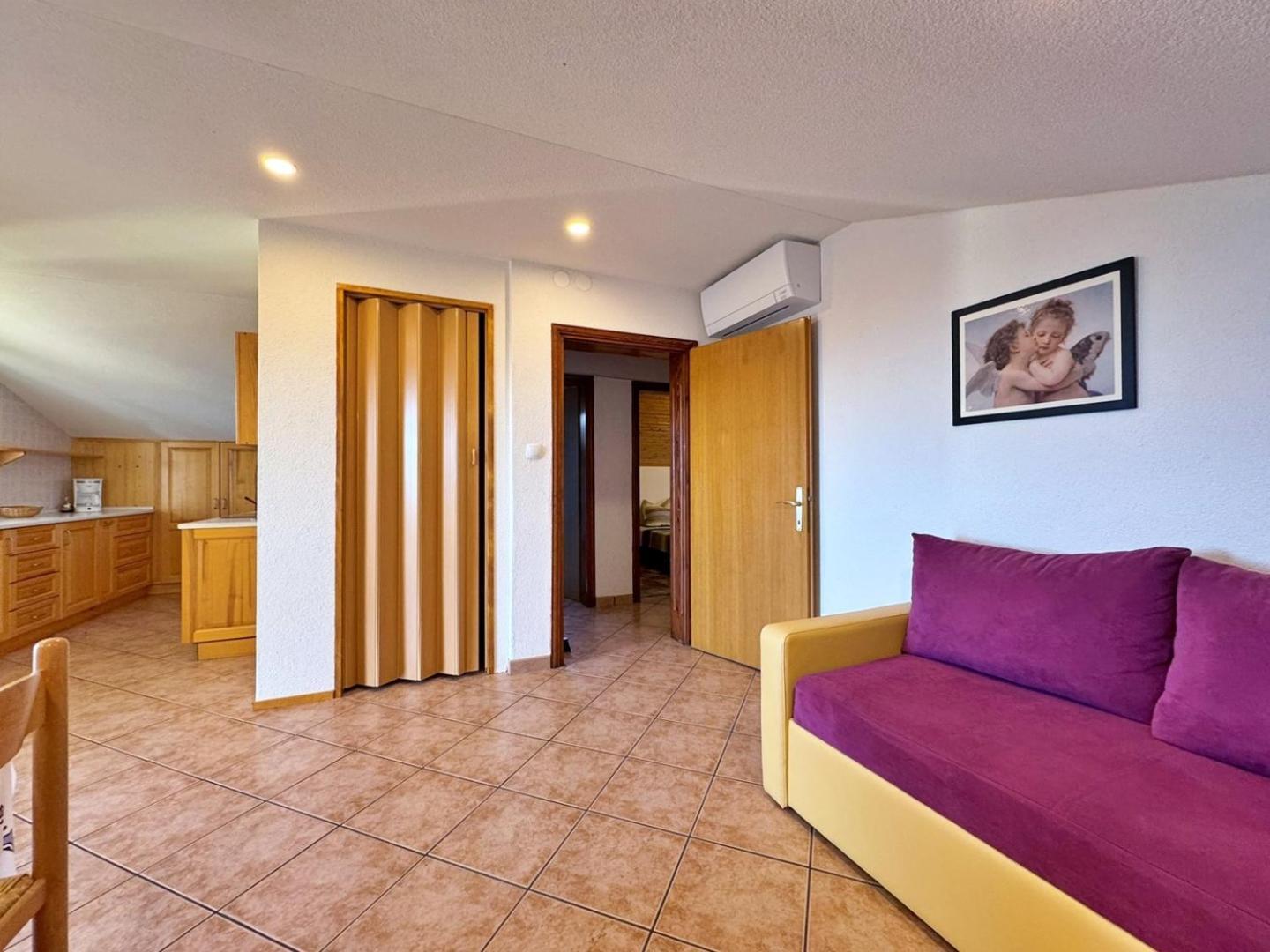 Apartments Pavle Malinska Dış mekan fotoğraf